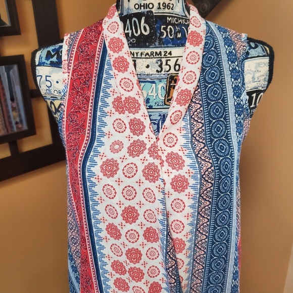 PINK ROSE RED WHITE & BLUE MULTI PATTERN WRAP TOP - Picture 2 of 8